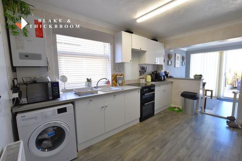 2 bedroom detached bungalow for sale, Cottage Grove, Clacton-on-Sea