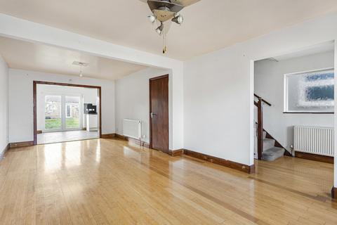 25 West Way, Hounslow, TW5 0JD