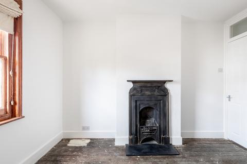 45 Gladstone Road, Ashtead, KT21 2NS