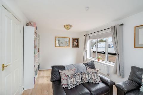 13 Greenpark, Edinburgh, EH17 7TA