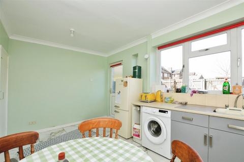8 Bircham Crescent, Kirton Lindsey, Gainsborough, DN21 4PT