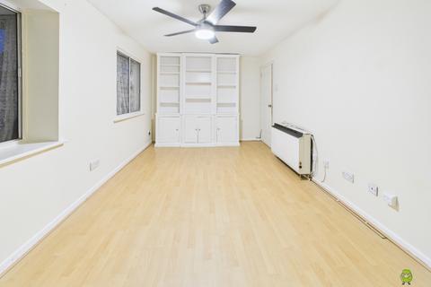 undefined, PEVERIL COURT, CLIFTON WALK, DARTFORD, KENT, DA2