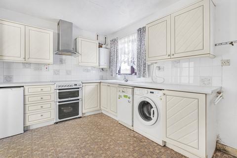 undefined, Maud Close, Bicester, OX26