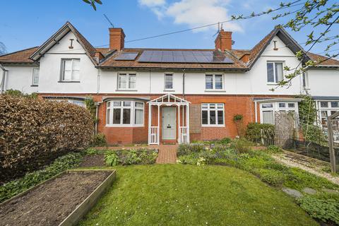 4 bedroom terraced house for sale