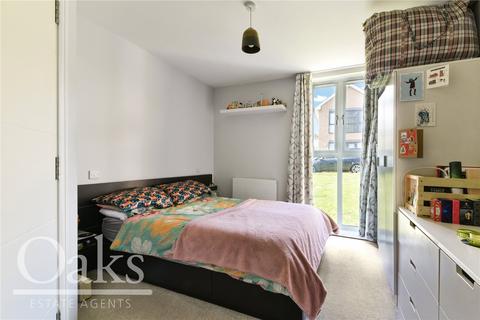 2 bedroom apartment for sale, Bevill Close, South Norwood