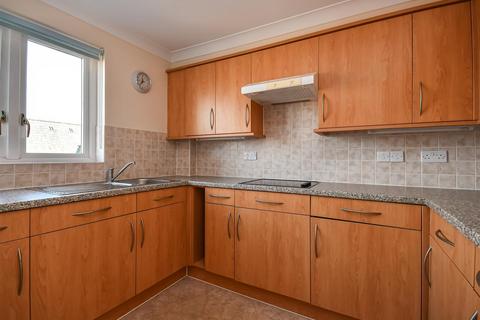1 bedroom flat for sale, 42 Wombrook Court, Wombourne, Wolverhampton