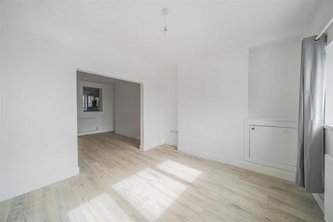 3 bedroom terraced house for sale, Windmill Terrace, St. Thomas, Swansea