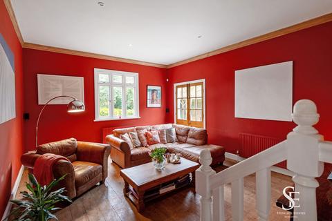 6 bedroom detached house for sale, Easthampstead Road, Wokingham, RG40