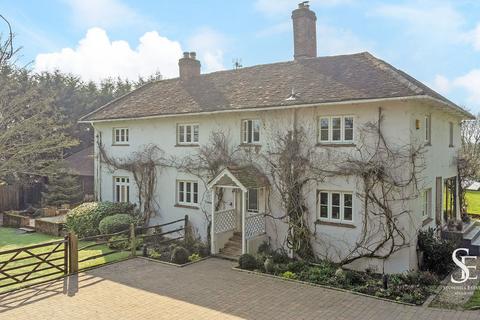 6 bedroom detached house for sale, Easthampstead Road, Wokingham, RG40