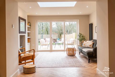 3 bedroom house for sale, Main Street, Bankfoot, Perth