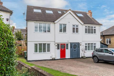 undefined, Kingsdown Road, Cheam,