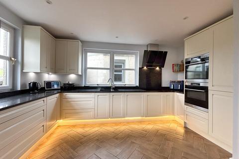 Carthew Villa Burras, Wendron, Helston, TR13 0JD