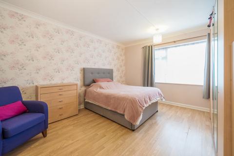 2 bedroom maisonette for sale, Tring Road, Bedfordshire LU6