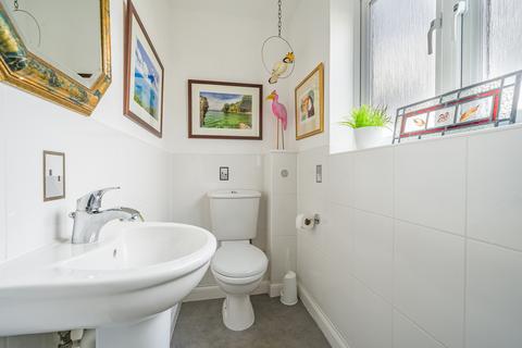 18 Beechfields, Taunton, TA1 5PT
