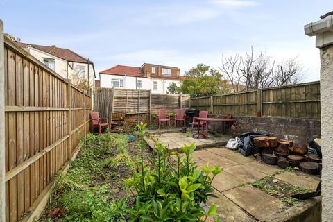 3 bedroom terraced house for sale, Doone Road, Bristol BS7
