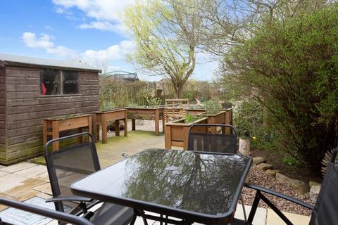 6 Coney Hill, Kelfield, York, YO19 6RL