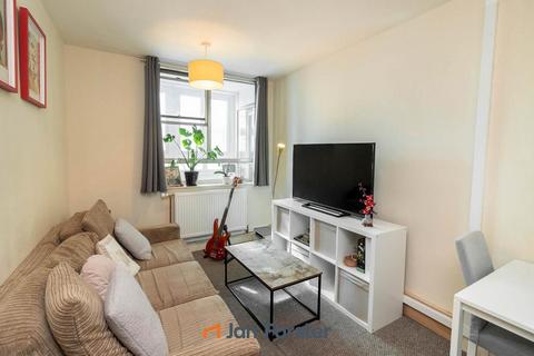 2 bedroom apartment for sale, Shield Street, Newcastle Upon Tyne