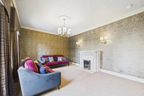 3 bedroom flat for sale, North Methven Street, Perth PH1