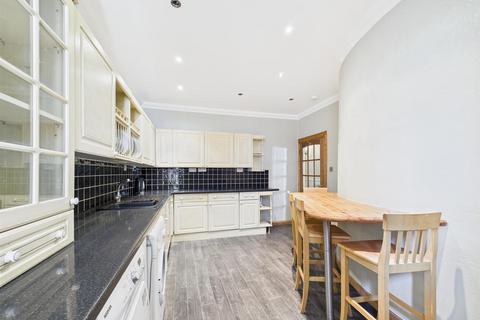 3 bedroom flat for sale, North Methven Street, Perth PH1