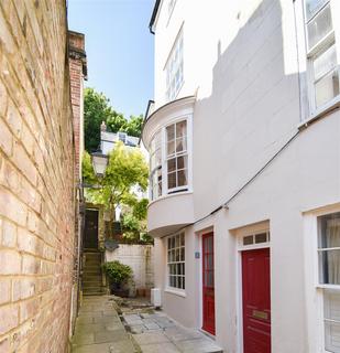 Burdett Place, Hastings TN34