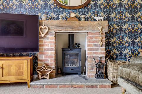 undefined, Spring Lane, Lambley NG4