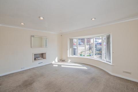 3 bedroom bungalow for sale, Moorside Rise, Cleckheaton, West Yorkshire, BD19