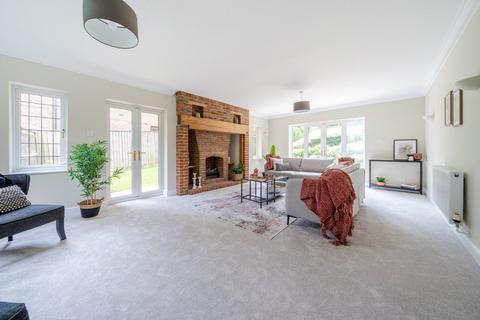 undefined, Rouse Court, Lower Road, Gerrards Cross, Buckinghamshire, SL9