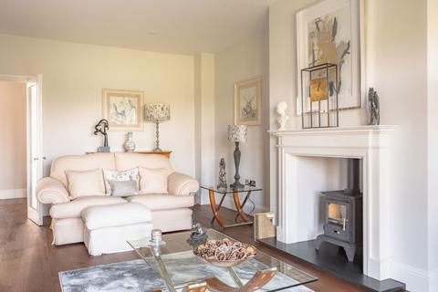 5 bedroom semi-detached house for sale, Gubblecote, Tring, Hertfordshire HP23