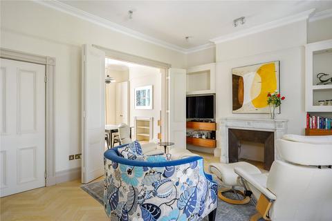 First Floor Flat, 20 Canonbury Square, London, N1 2AL