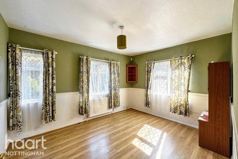 11 Maurice Drive, Nottingham, NG3 5GF