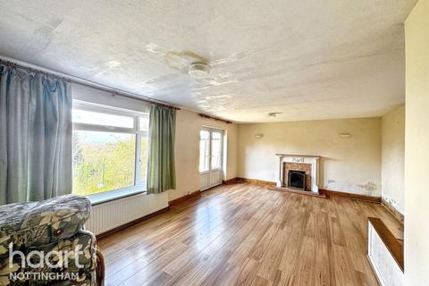 11 Maurice Drive, Nottingham, NG3 5GF