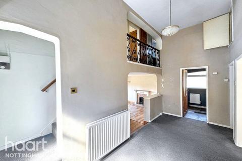 11 Maurice Drive, Nottingham, NG3 5GF