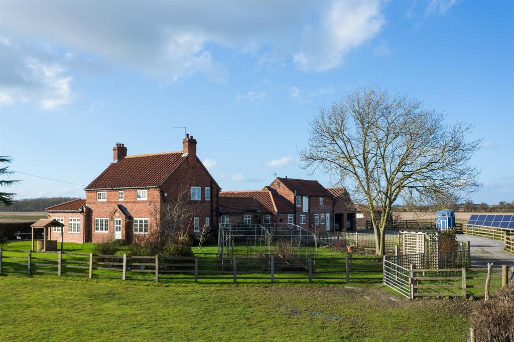 Common Bottom Farm