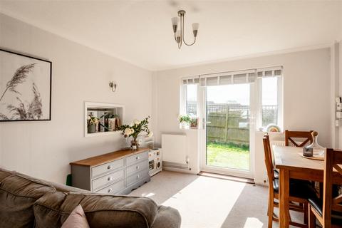 23 Challoners, Horsted Keynes, Haywards Heath, RH17 7DU