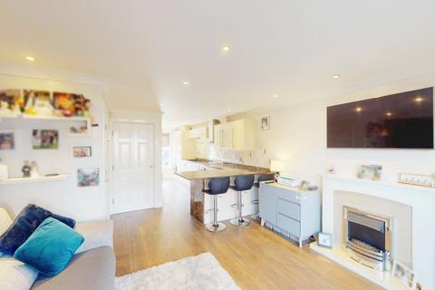 20 Abbeylea Drive, Westhoughton, Bolton, BL5 3ZD