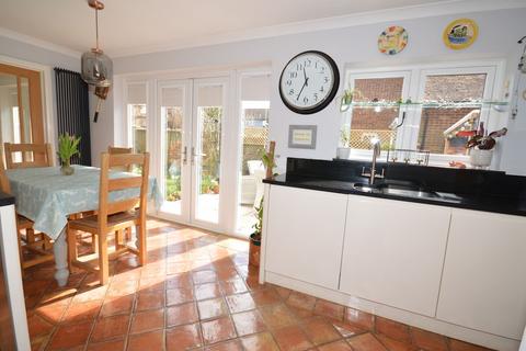 4 bedroom detached house for sale, Ligo Avenue, Aylesbury HP22