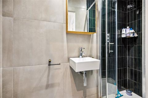 39a Montrose Avenue, London, NW6 6LE