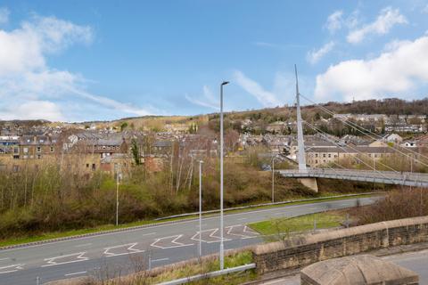 22 Dubb Lane, Bingley, BD16 2NW