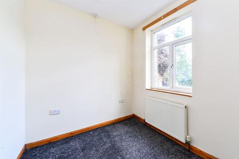 22 Dubb Lane, Bingley, BD16 2NW