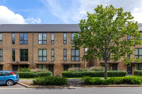 3 bedroom townhouse for sale, Hobson Avenue, Trumpington, Cambridge, Cambridgeshire