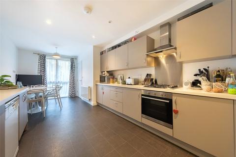 3 bedroom townhouse for sale, Hobson Avenue, Trumpington, Cambridge, Cambridgeshire