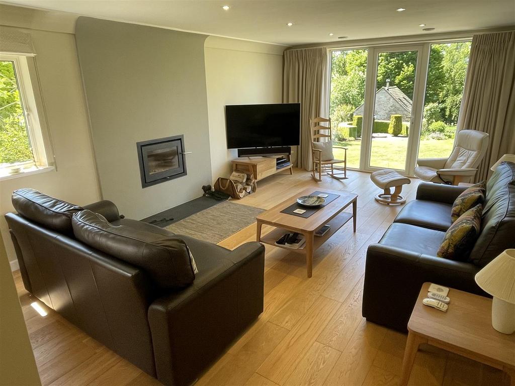 New Sitting Room.JPG