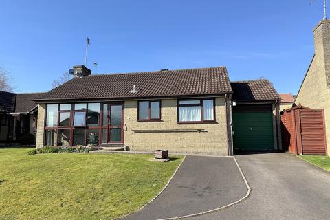 58 Greenway Close, Wincanton, BA9 9RH
