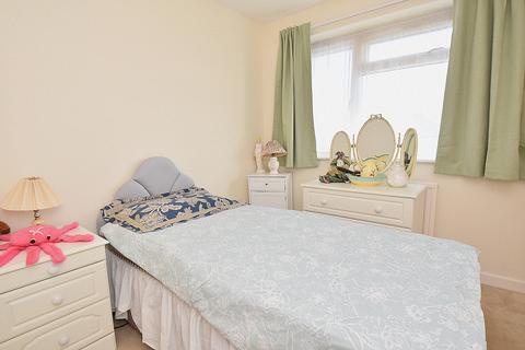 58 Greenway Close, Wincanton, BA9 9RH