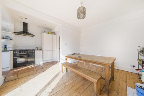 5 Manor Park, Richmond, TW9 1XZ