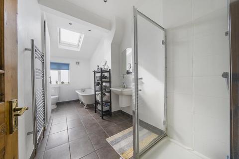 5 Manor Park, Richmond, TW9 1XZ