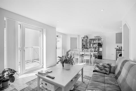 2 bedroom apartment to rent, Temple Mews, Temple Cowley OX4