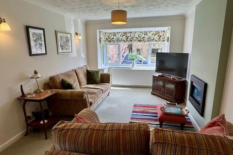12 Grasmere Drive, Wetherby, LS22 6GP