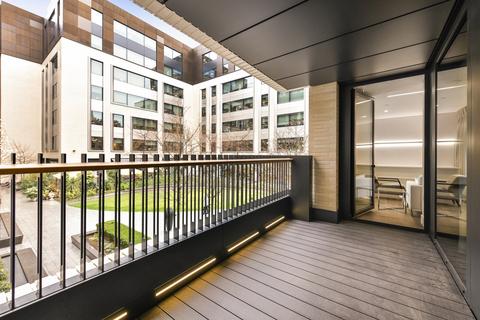 2 bedroom apartment for sale, Rathbone Place, W1