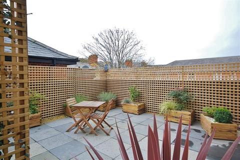 1 bedroom flat for sale, Winchester